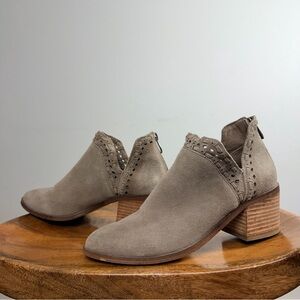 Steve Madden Taupe Ankle Booties
